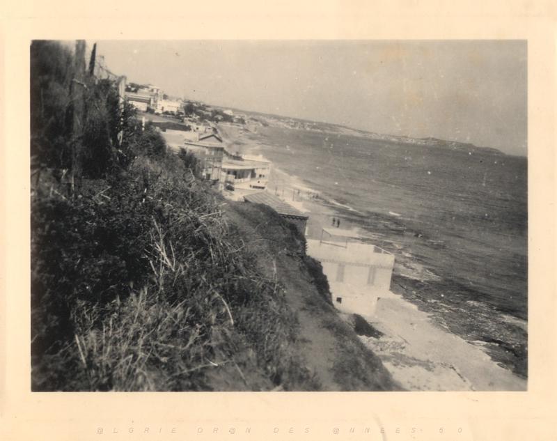 Saint Roch 1955  Vue vers le cap Falcon.jpg